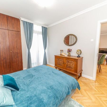 City Center De Lux Apartment Bar Luaran gambar